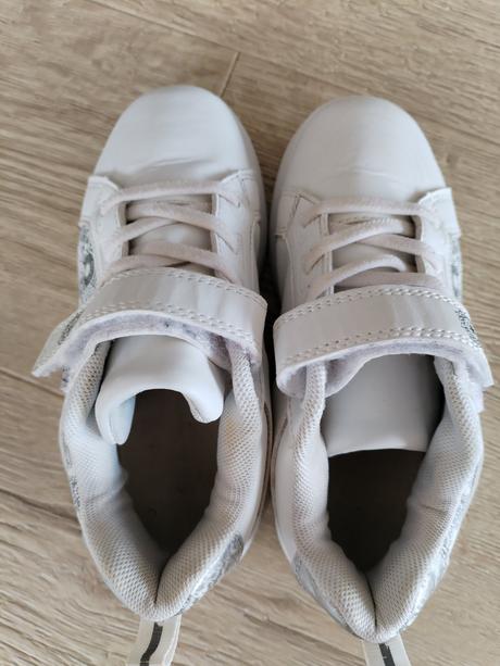 Tenisky, champion,30