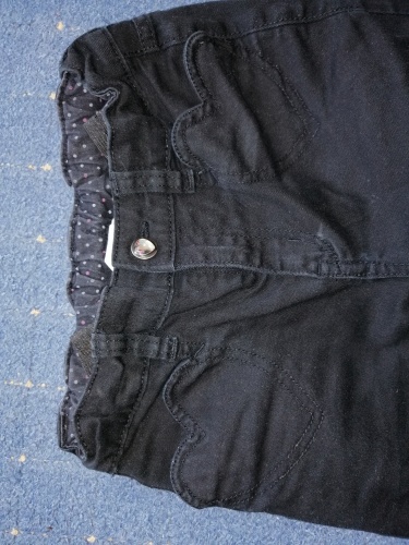 Nohavice so srdieckami, h&m,122