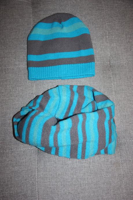 Čiapka a nákrčník obvod 54cm, pepco,54