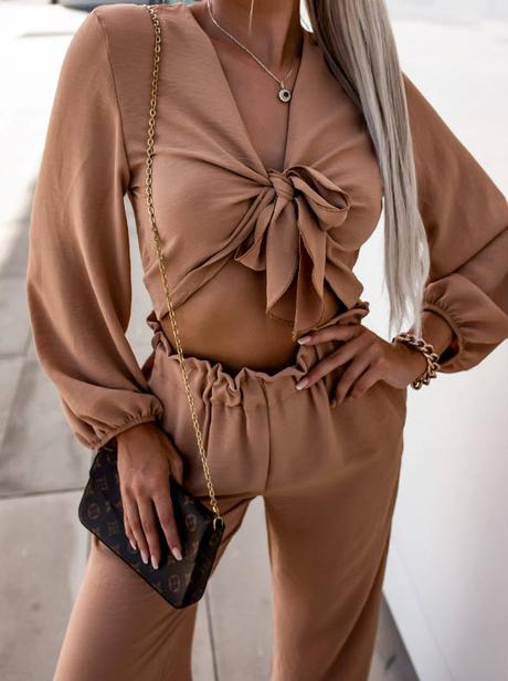 Štýlový komplet značky erika fashion,