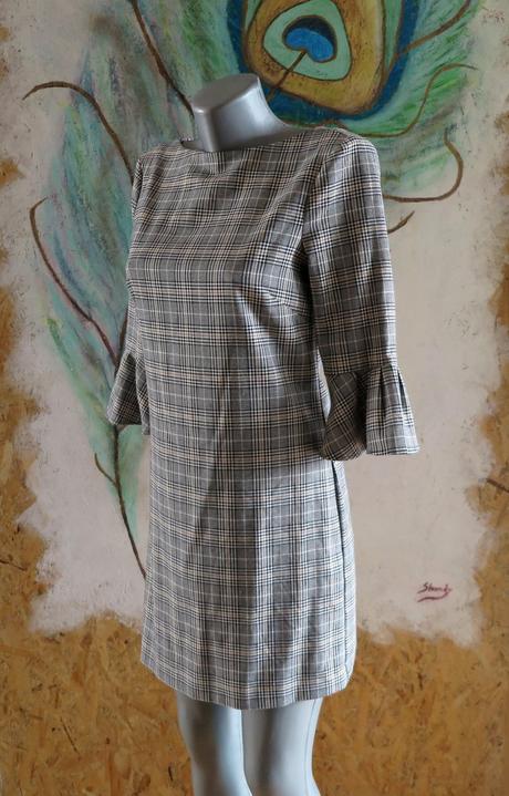 Elegantné kárované šaty s volánovými rukávmi, h&m,xs