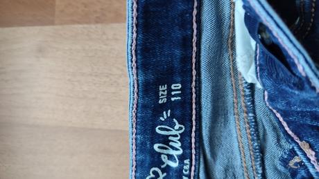 Dievčenské rifle, c&a,110