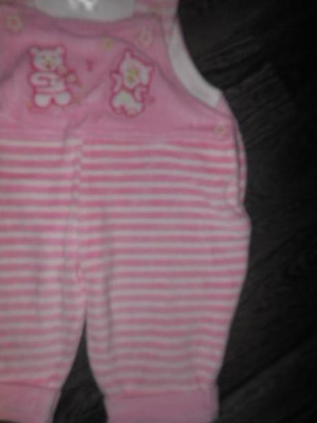 Nenosené nohavice, 62