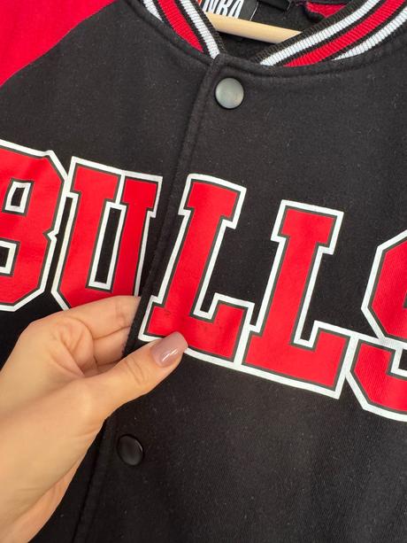 Mikina bombera chicago bulls, s