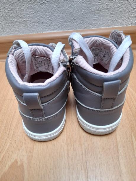 Prechodne topanocky w. 34, 28