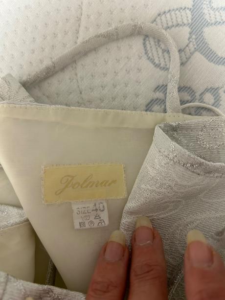 Strieborny korzet, 40