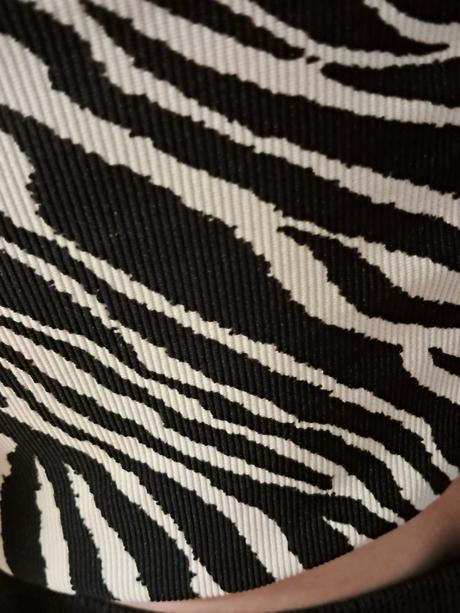 Zebrovaný crop top zara veľkosť m, zara,m