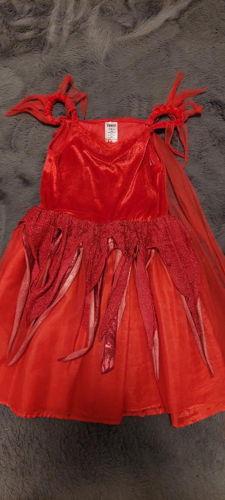 Vianočné šaty, tesco,128