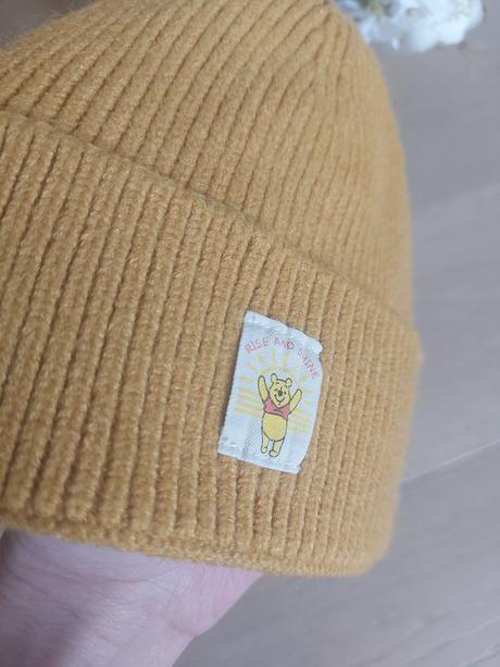 Jemná čiapka na dotyk macko pu- top stav, reserved,92