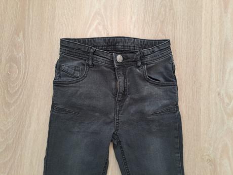 Čierne rifle, nutmeg,128