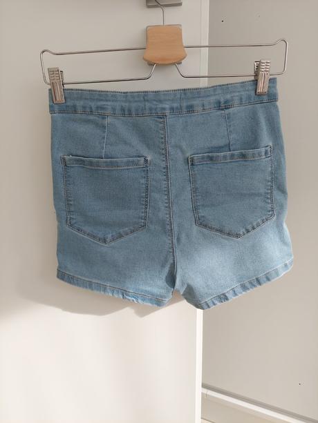 Riflové bledomodré šortky, sinsay,s