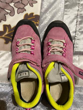 Trekove kozene topanky 36, 36