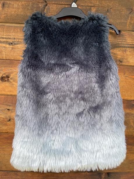 Vesta zara, zara,128