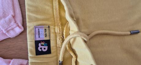 Kratasy 152/158, 152