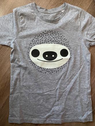 Svietiace tričko lemur, 128