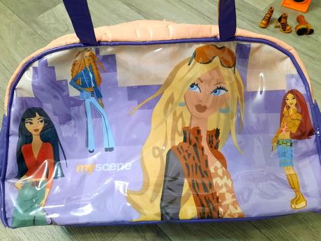 Barbie my scene nábytok, taška a doplnky,