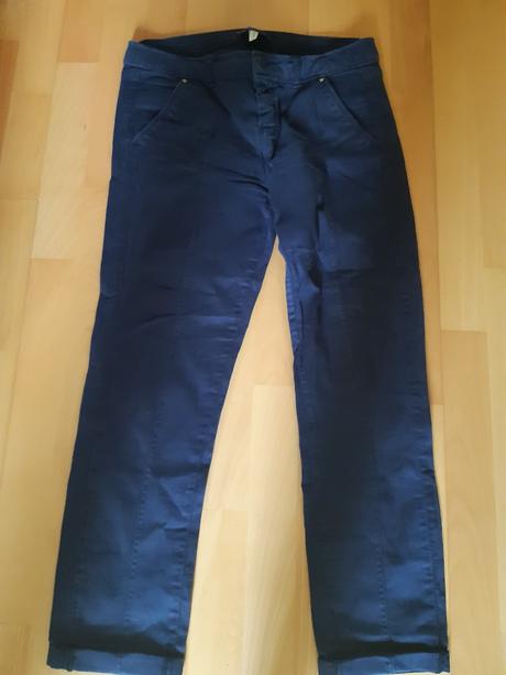 Nohavice bershka, bhs,36