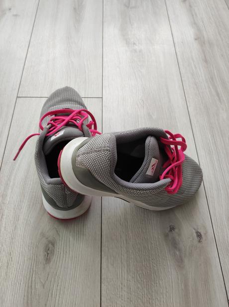 Botasky, adidas,38