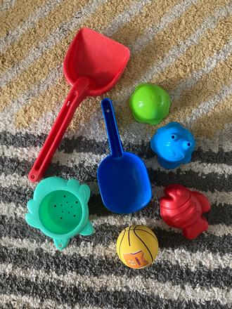 Hračky na pláž, 