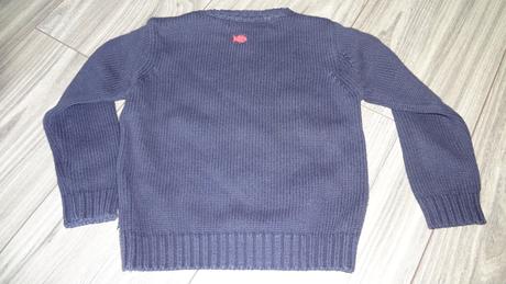 Tmavo-modrý sveter s loďkou v. 86-92, 86