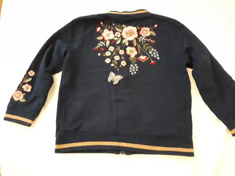 Mikina s kvetmi, palomino,104