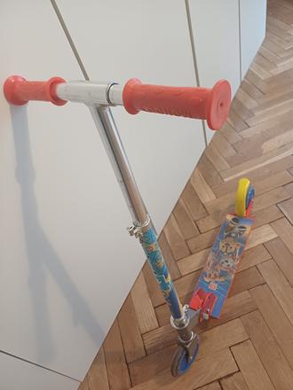 Kolobežka labková patrola, 