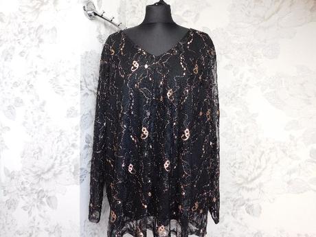 Pekna čipkovana bluzka, 46