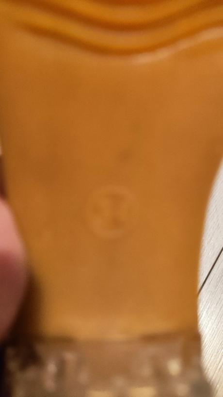 Sandalky, 34
