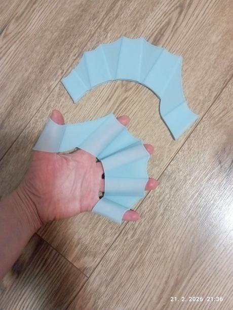 Plávacie blany na ruky, 