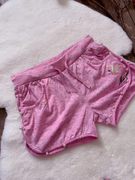 Cukríkové teplákové šortky, xs