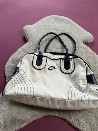 Kabelka nike, nike