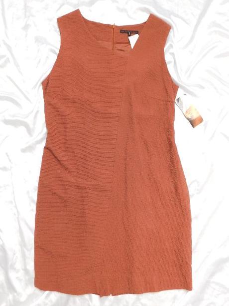 Pekne kvalitne šaty, 42