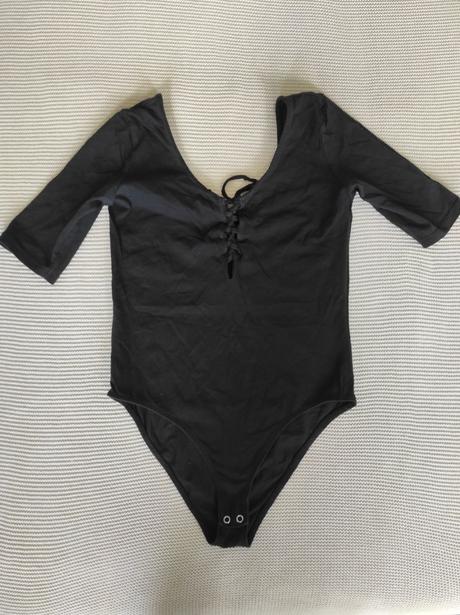 Čierne body, bershka,s