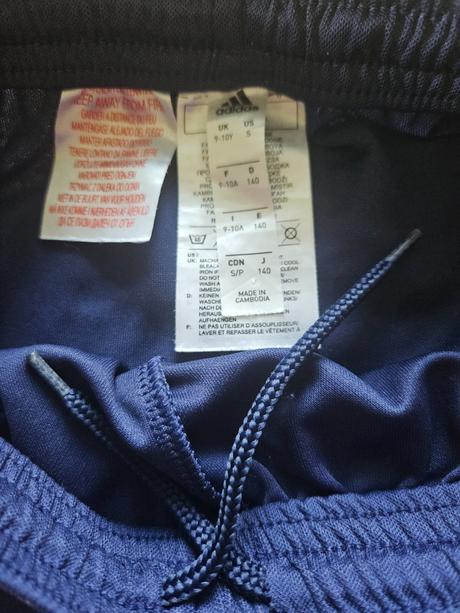 Šortky adidas 9/10, adidas,140