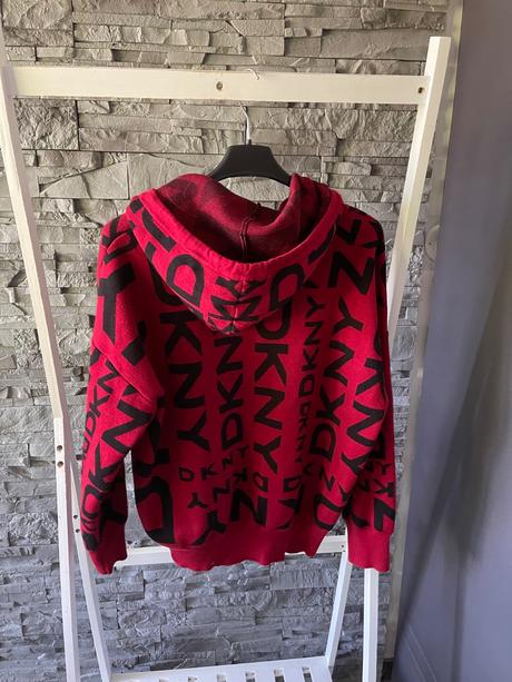 Dkny v.m, dkny,m