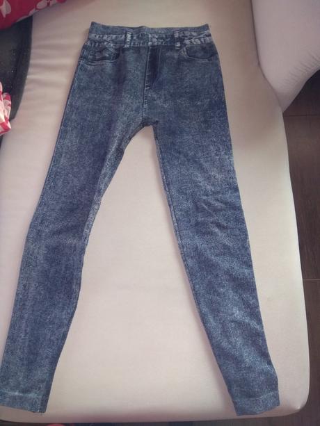 Dievcenske legíny 158, 158