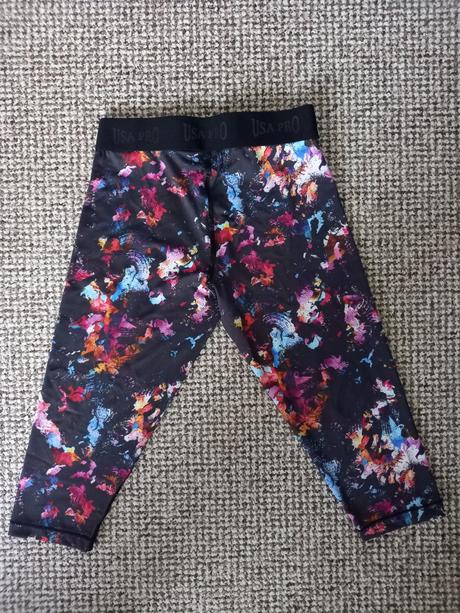 Športové legínky, 134