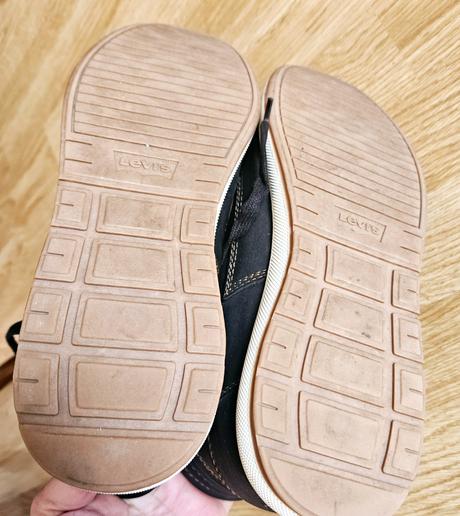 Levi's topánky 42, levis,42