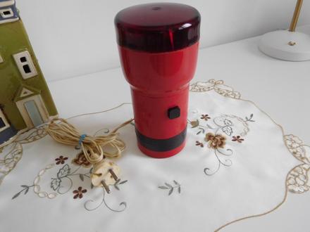 Retro mlynček na kávu,  1985 rok,, 