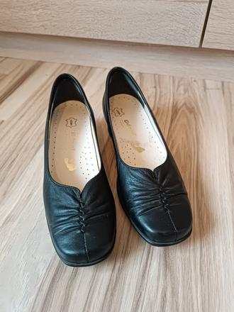 Dámske čierne kožené topánky, 37
