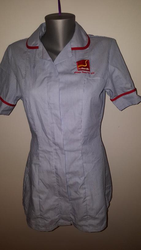 Blúzka pre predavačky/čašníčky, 38