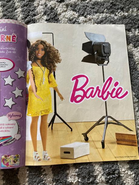 Barbie časopisy a plagáty, 