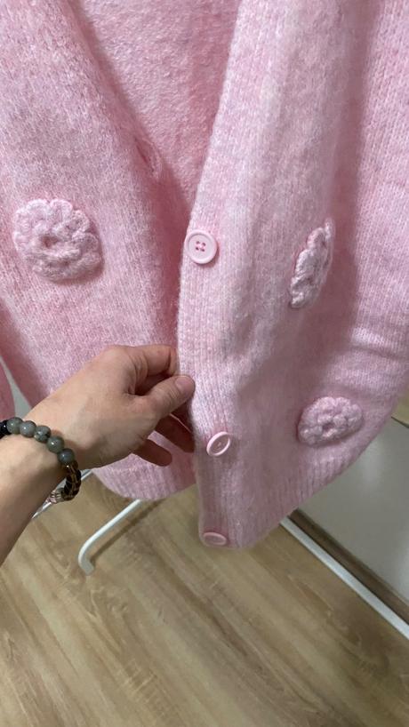 Svetrik, reserved,164