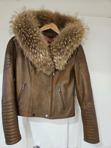 Kozena bunda s ko práva kozusina, s