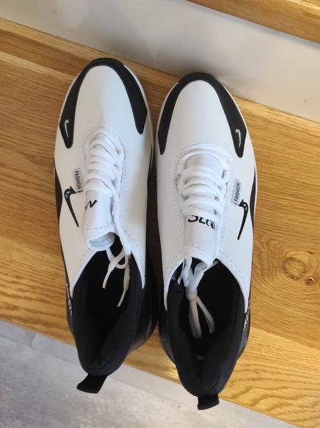 Sportove tenisky, 45