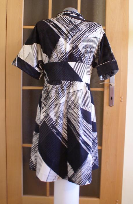 Šaty - bezchybný stav, s