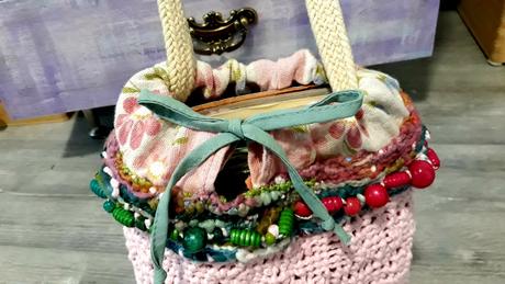 Pudrovo ružová taštička z bavlnenej hrubej priadze, 