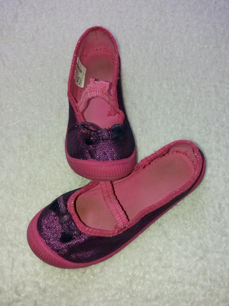 Papučky vhodné do škôlky, deichmann,27