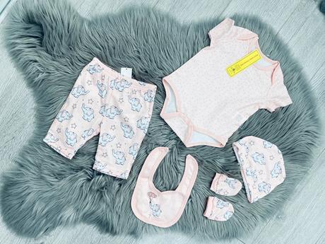 Dojčenský kompletík, <50