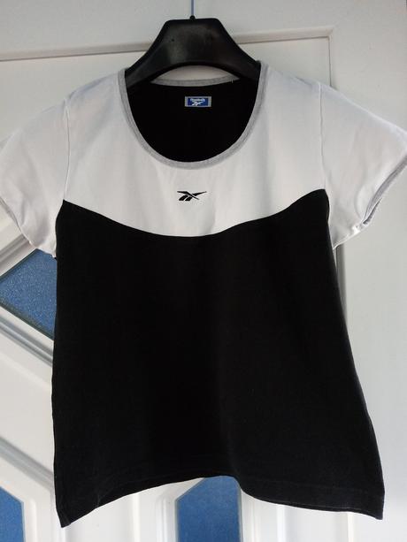 Tricko, reebok,l